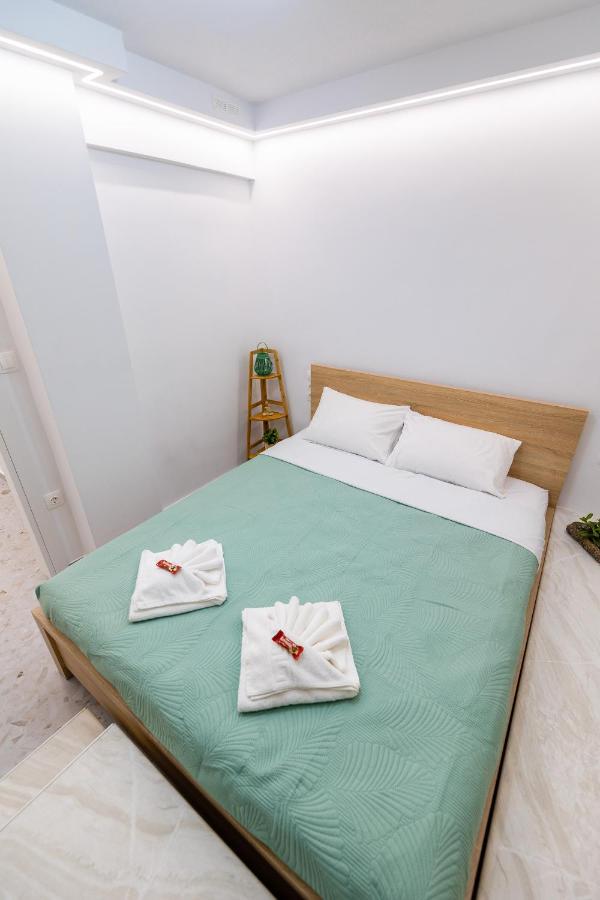 Lux Residence Near Acropolis Vipgreece Athena Bagian luar foto
